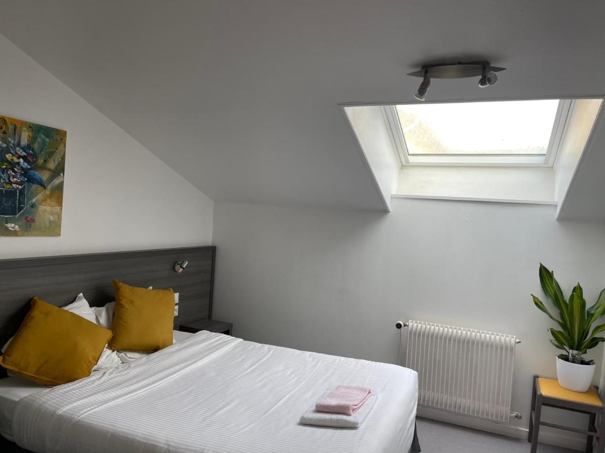 Logis Hotel Restaurant & Pizzeria Vuillot Cuiseaux Luaran gambar
