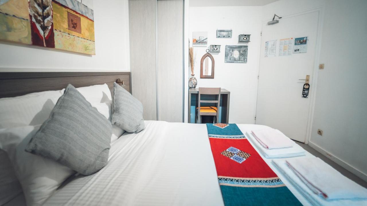 Logis Hotel Restaurant & Pizzeria Vuillot Cuiseaux Luaran gambar