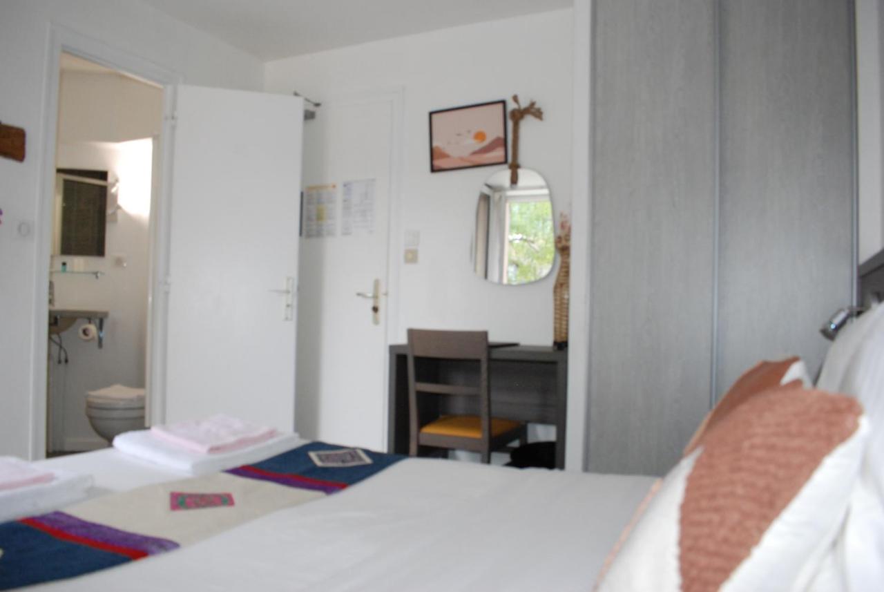 Logis Hotel Restaurant & Pizzeria Vuillot Cuiseaux Luaran gambar