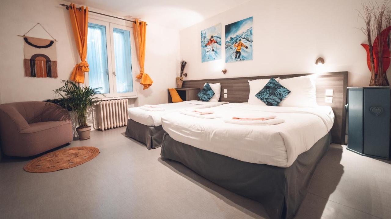 Logis Hotel Restaurant & Pizzeria Vuillot Cuiseaux Luaran gambar