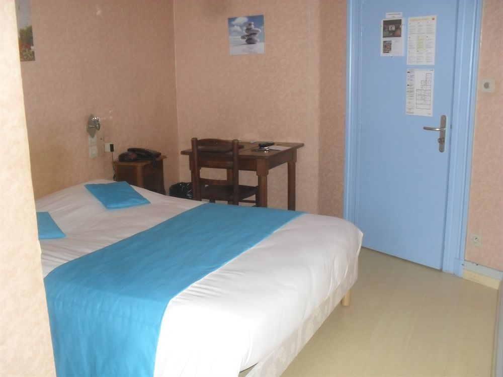 Logis Hotel Restaurant & Pizzeria Vuillot Cuiseaux Luaran gambar